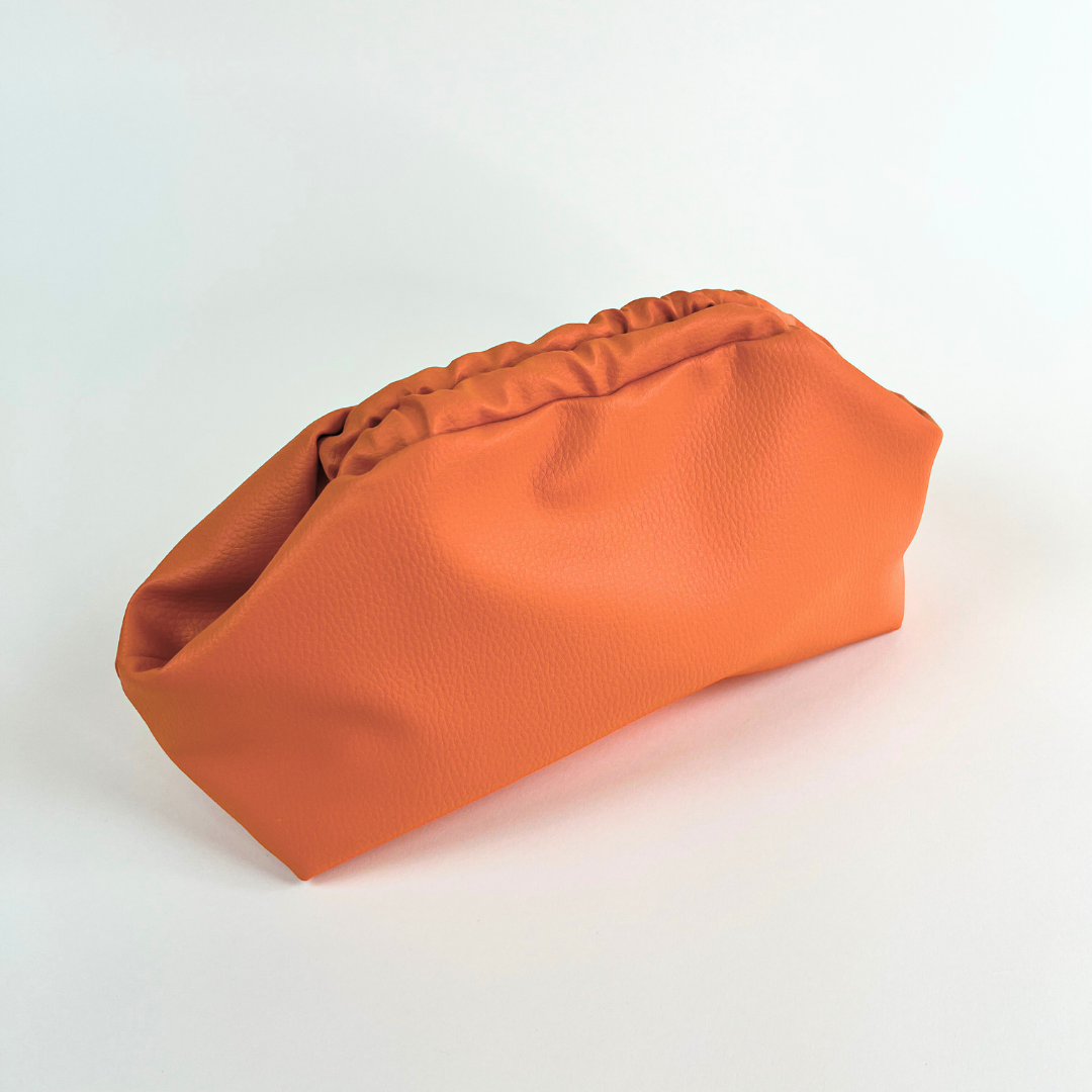 Pouch Ecopelle Martellata