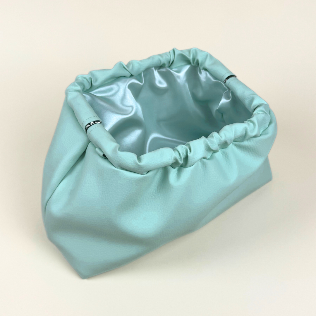 Pouch Ecopelle Martellata