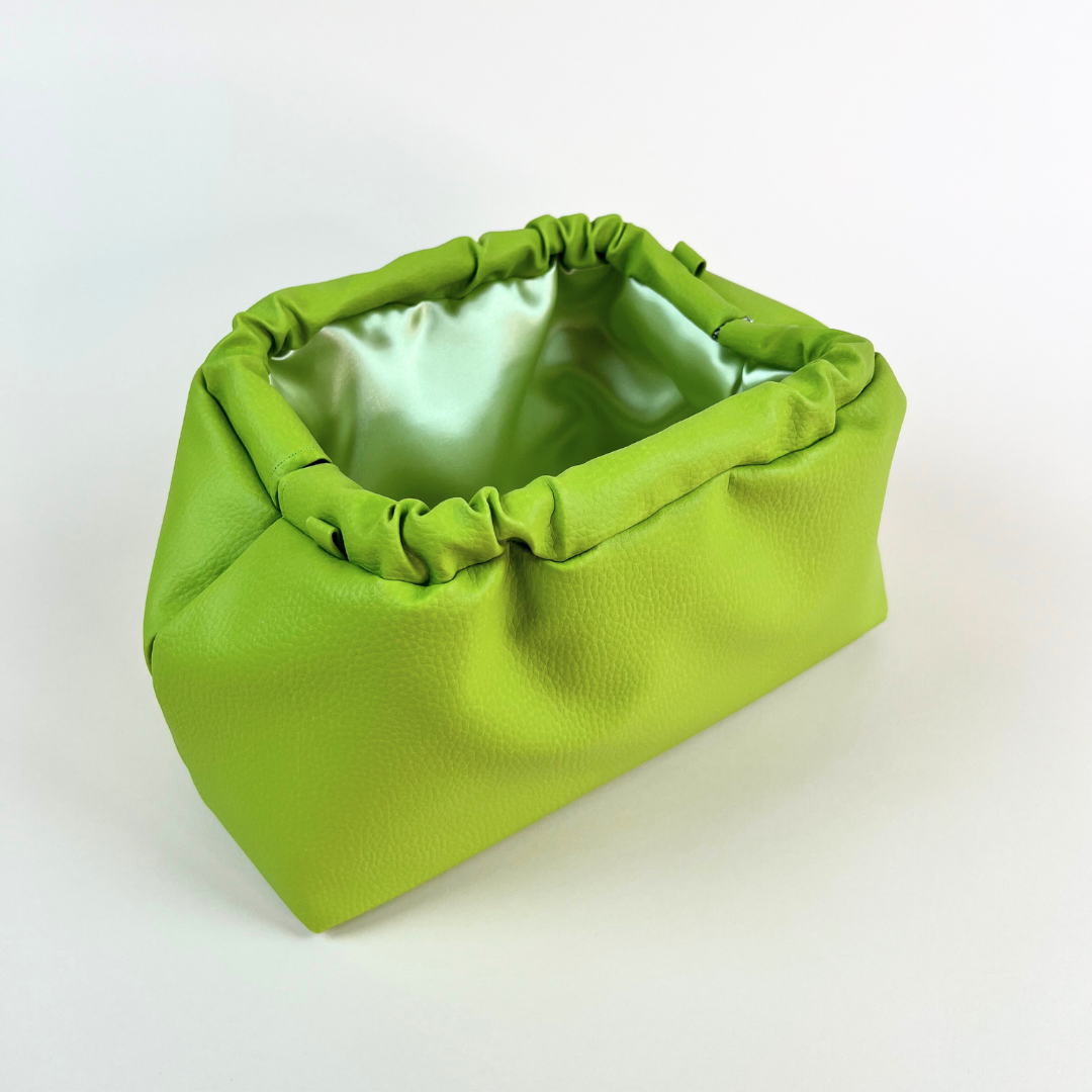 Pouch Ecopelle Martellata