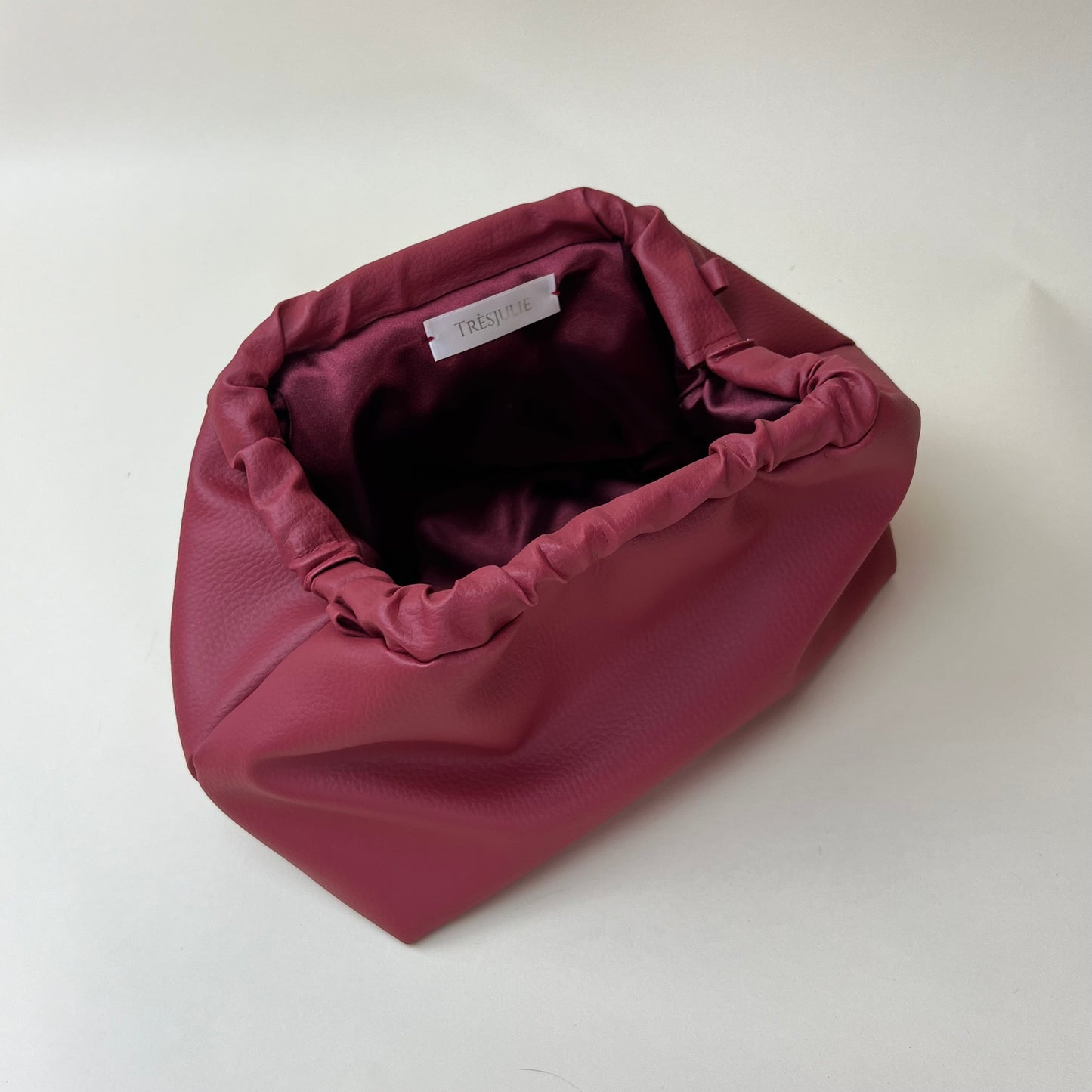 Pouch Ecopelle Martellata