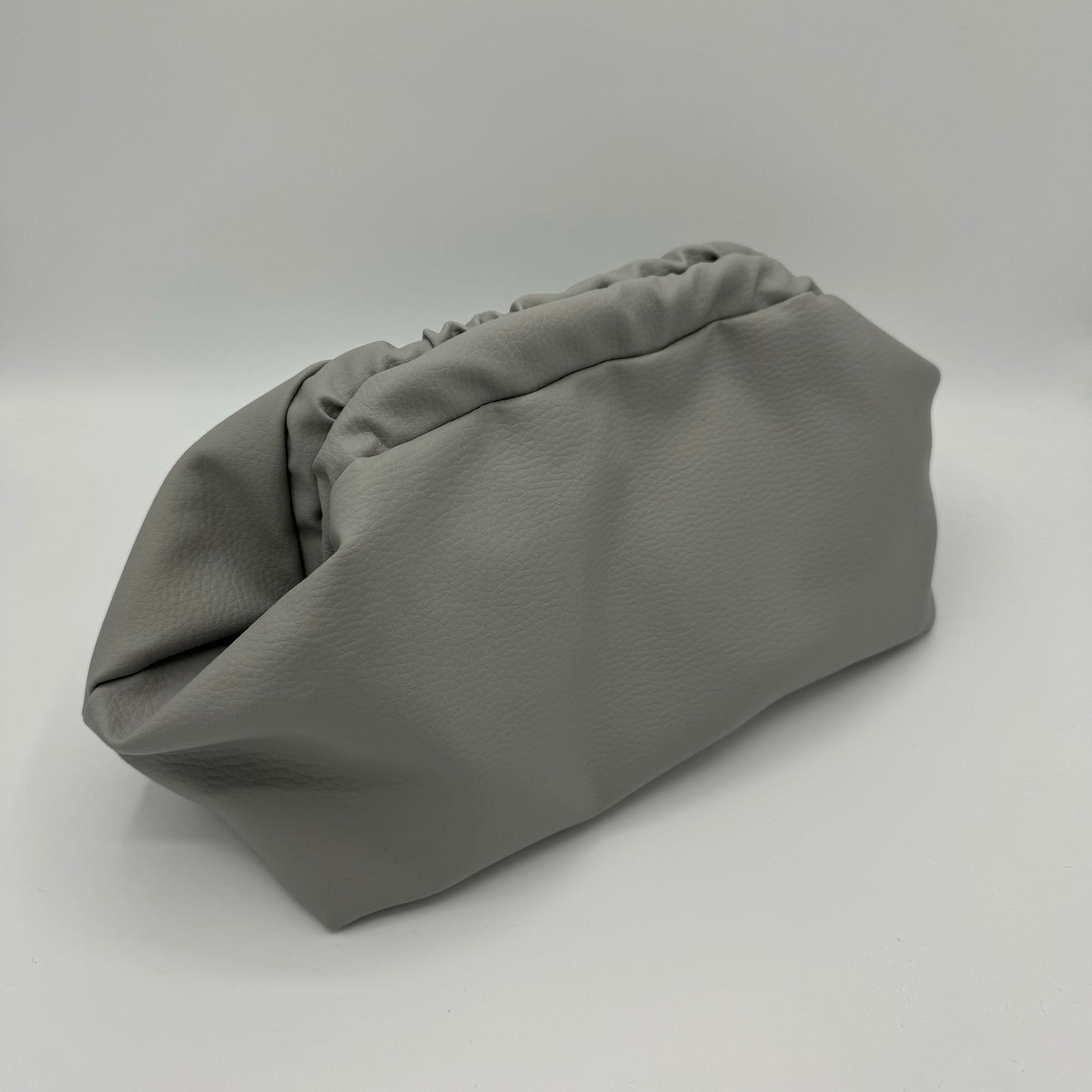 Pouch Ecopelle Martellata