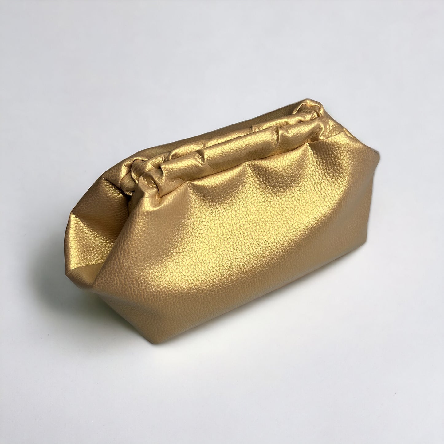 Pouch Ecopelle Martellata
