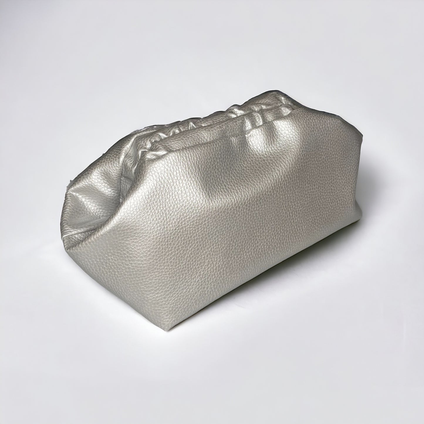 Pouch Ecopelle Martellata