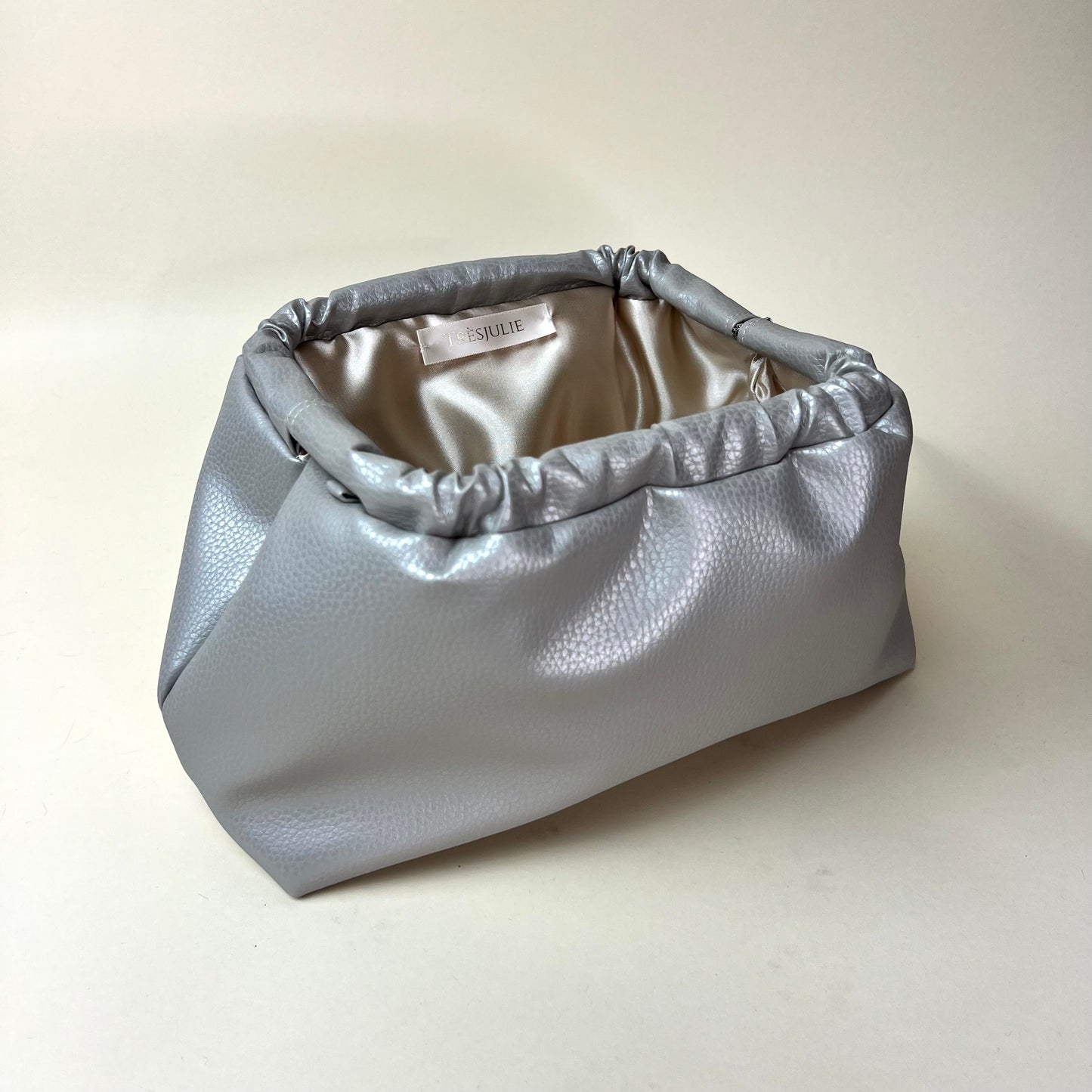 Pouch Ecopelle Martellata