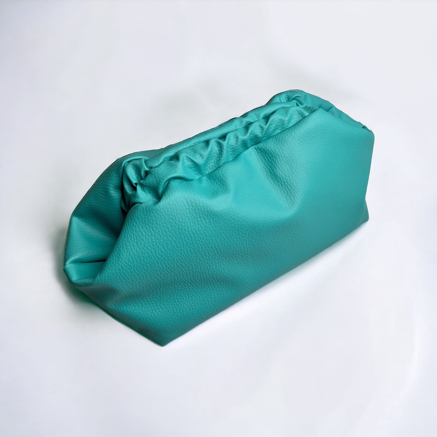 Pouch Ecopelle Martellata
