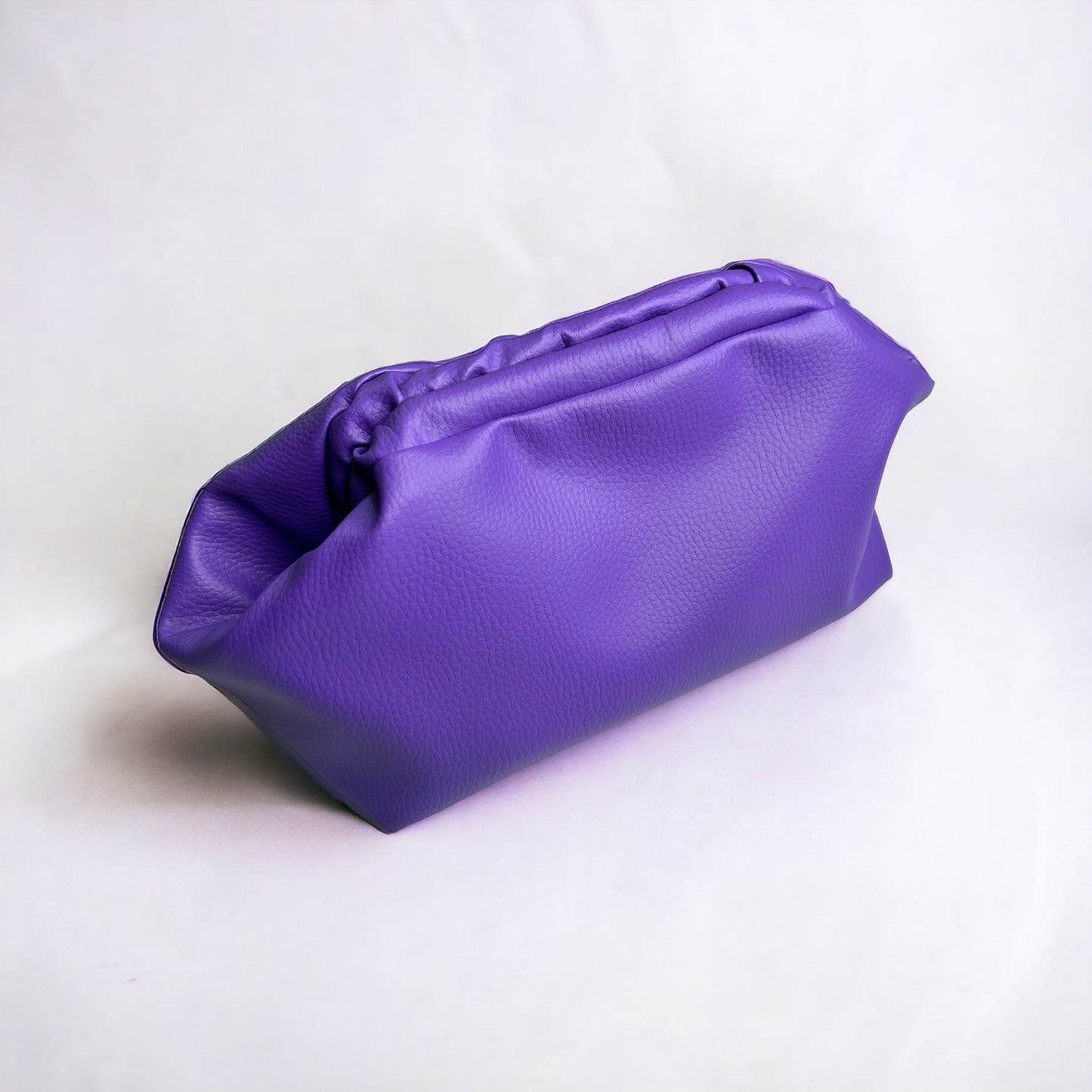 Pouch Ecopelle Martellata